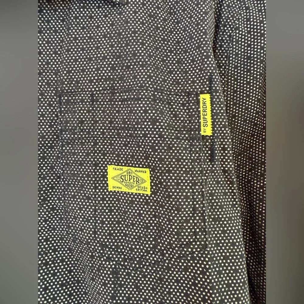 Superdry Men's Black and Green Patterned Shirt - Picture 6 of 12